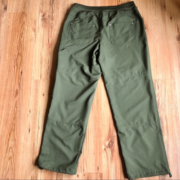 NEW ST. JOHN’S BAY Active Hiking Pants Green Petite XS Women’s NWOT - Picture 2 of 13